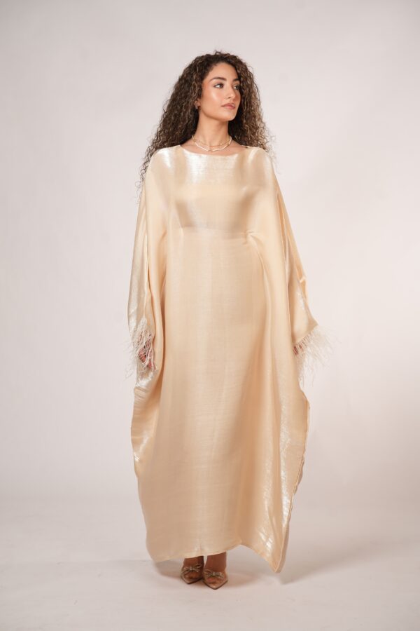 Kimava Farasha Abaya – Zeitloses Beige für elegante Looks