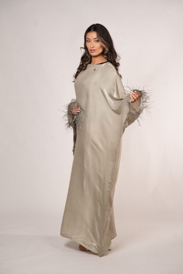 Kimava Farasha Abaya – Sanftes Pistachio für zeitlose Eleganz - Image 2